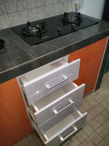 alamat kitchen set malang